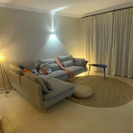 Luxury Ground-floor 5 Stars, 2 Bedrooms, 2 Bathrooms, Free Wifi Αλμπουφέιρα