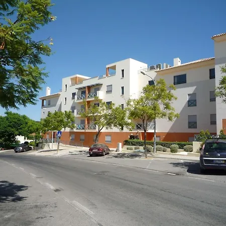 Luxury Ground-floor 5 Stars, 2 Bedrooms, 2 Bathrooms, Free Wifi *