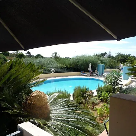 Luxury Ground-floor 5 Stars, 2 Bedrooms, 2 Bathrooms, Free Wifi Appartement